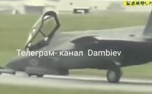Video F-35 Mỹ đổ sập đầu trên đường băng Okinawa