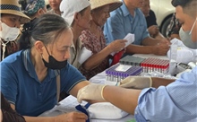 Khám sức khoẻ miễn phí, nhiều người già phát hiện bệnh cần điều trị