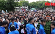 Người dân tiếc thương đồng chí Nguyễn Phú Trọng và tin tưởng vào sự lãnh đạo của Đảng