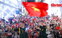 Không khí sôi động chào đón Quốc khánh 2/9 tại Quảng trường Cách mạng Tháng Tám