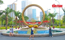 Diện mạo mới của Công viên Cầu Giấy sau đầu tư cải tạo 66 tỷ đồng