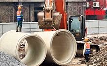 Máy móc rầm rộ thi công dự án đường Vành đai 2,5 đoạn Cầu Giấy