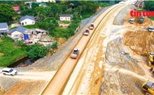 Cao tốc Đồng Đăng - Trà Lĩnh thi công xuyên lễ, sắp thông xe kỹ thuật 62km