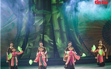 Rộn ràng sắc xuân nghệ thuật tại Hội chợ Mùa Xuân 2026