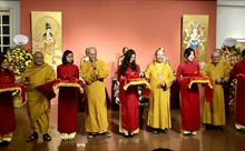 Khai mạc triển lãm mỹ thuật Phật giáo ‘Sen đầu hạ’ lần thứ 8