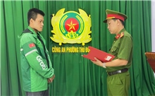 TP Hồ Chí Minh: Củng cố hồ sơ xử lý tài xế xe công nghệ hành hung người đi đường