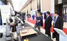 TP Hồ Chí Minh &#39;bắt tay&#39; với nhiều doanh nghiệp số quốc tế để phát triển công nghệ sâu