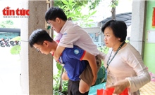 Nghị lực phi thường của chàng học trò mất tứ chi nuôi ước mơ thiết kế đồ họa