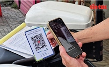 TP Hồ Chí Minh: Người dân hưởng ứng nộp phạt giao thông qua QR code