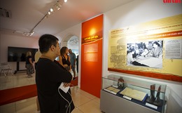 Hà Nội: Trưng bày hơn 300 hiện vật của trận Điện Biên Phủ 