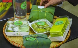 Cốm Mễ Trì đỏ lửa, rộn ràng nhịp chày giã vào vụ mới