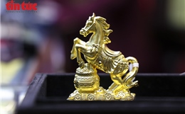 Đa dạng linh vật vàng cầu tài lộc trong Tuần lễ Thần Tài