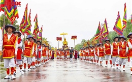 Lễ rước kiệu dâng lễ vật Giỗ Tổ tại Đền Hùng