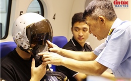 Tuyển chọn phi công chiến đấu khó như ‘đãi cát tìm vàng’