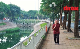 Sông Tô Lịch trước ngày khởi công dự án công viên hơn 4.600 tỷ đồng