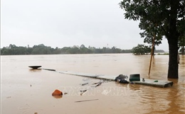 Huế: Lũ trên sông Hương tăng dần, mức xấp xỉ báo động 3