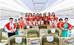 Giai điệu Quốc khánh vang lên ở độ cao 10.000 m trên chuyến bay Vietnam Airlines