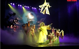 Nghệ thuật xiếc kết hợp cải lương: Làn gió mới cho sân khấu truyền thống