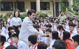 Văn học kết nối ngôn ngữ kỳ diệu từ trang sách đến học đường