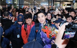 Đội tuyển U23 Việt Nam về nước trong sự chào đón nồng nhiệt của người hâm mộ
