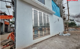 Cận cảnh nhà siêu mỏng sau mở đường ở Hà Nội