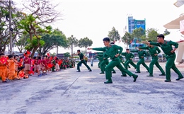 Ươm mầm tình yêu Tổ quốc qua hoạt động trải nghiệm tại đơn vị quân đội