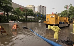 Chi hàng nghìn tỷ chống ngập: Bao giờ Hà Nội hết 'dềnh nước'?