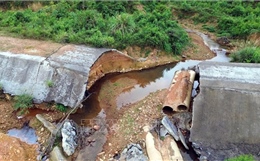 Quảng Trị: Cần sớm đầu tư sửa chữa tuyến đường độc đạo bị sạt lở gây chia cắt