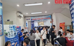 Kết nối gần 2.200 vị trí việc làm tại phường ven đô Hà Nội