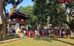 Miễn phí vé tham quan, khách tăng đột biến tại một số điểm di tích tại Hà Nội