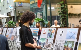 Lễ hội Nhiếp ảnh quốc tế 2025 bắt đầu với triển lãm &#39;Không biên giới&#39;