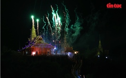 Vùng Bảy Núi rực sáng pháo hoa chào năm mới Bính Ngọ 2026