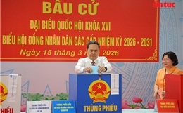 Chủ tịch Quốc hội Trần Thanh Mẫn dự khai mạc và bỏ phiếu bầu cử tại Hóc Môn