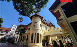 Bất ngờ trụ sở tạm Nhà văn hóa Thanh Niên 'đẹp như lâu đài', giới trẻ đổ xô check-in