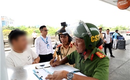 TP Hồ Chí Minh: Nhiều tài xế bị phạt tại sân bay Tân Sơn Nhất