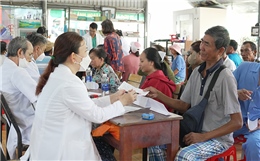 Bộ đội Biên phòng TP Hồ Chí Minh đồng hành cùng người dân xã đảo Thạnh An