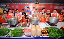 'Phở yêu thương' thắp lửa sẻ chia với người dân vùng rốn lũ Hòa Thịnh (Đắk Lắk)