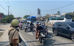 TP Hồ Chí Minh: Giao thông bắt đầu tăng mạnh ở cửa ngõ phía Đông và Tây