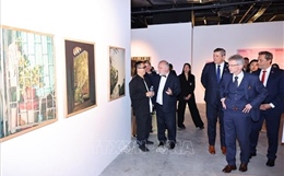 Chủ tịch Thượng viện Quốc hội Cộng hòa Séc thăm triển lãm &#39;Litte Hanoi, Next Generation&#39;