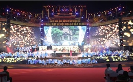 Phát triển văn hóa du lịch thành ngành kinh tế động lực mũi nhọn