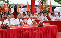 Chủ tịch Quốc hội dự Lễ khai giảng tại Trường THPT Lê Quý Đôn (Hưng Yên)