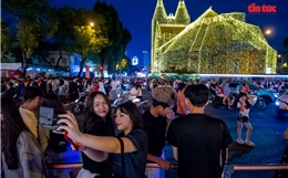 Rộn ràng không khí giáng sinh ở TP Hồ Chí Minh