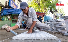 TP Hồ Chí Minh 'thay áo' mới cho vỉa hè