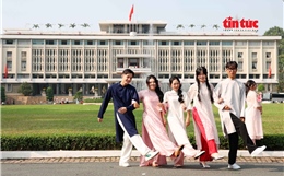 Hội trường Thống Nhất 'hút' khách đến check-in dịp Tết