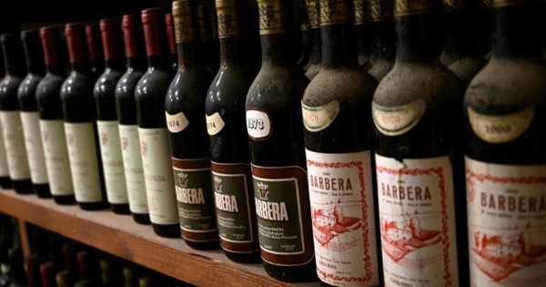 Xuất khẩu rượu vang của Italy chấm dứt chuỗi 30 năm tăng trưởng liên tiếp