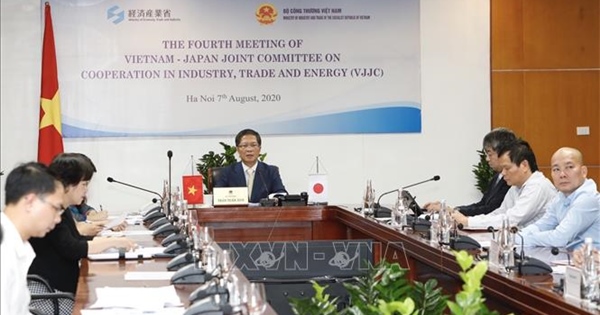 Việt Nam - Nhật Bản thúc đẩy hợp tác thương mại, công nghiệp và năng lượng
